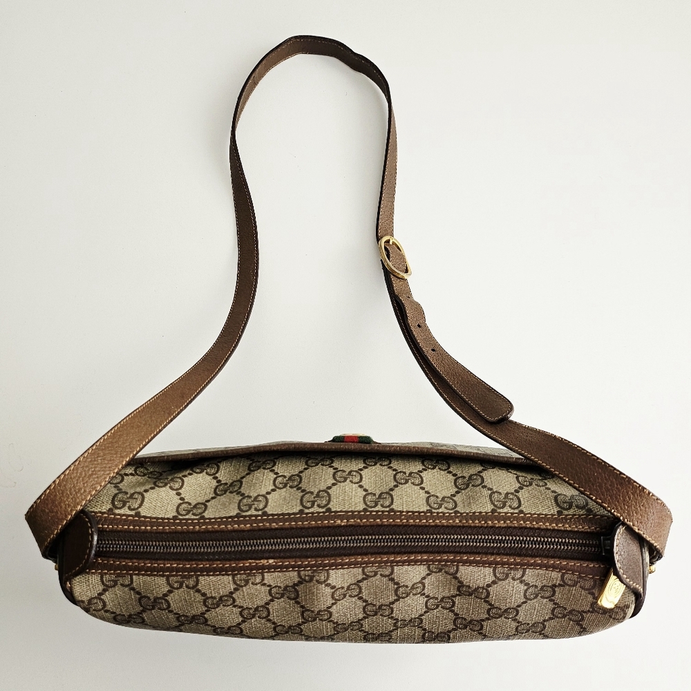 Gucci GG Supreme Sherry Line Crossbody Bag - Picture 7 of 16